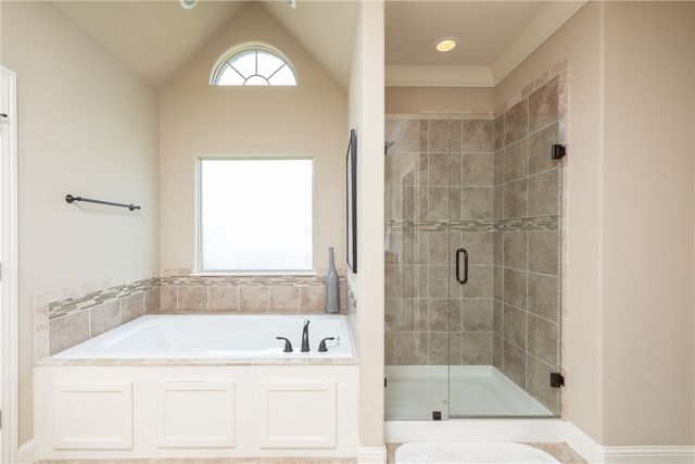 2452 Riverwater Lane, Fayetteville, AR 72703