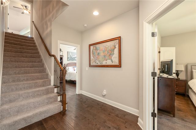2452 Riverwater Lane, Fayetteville, AR 72703