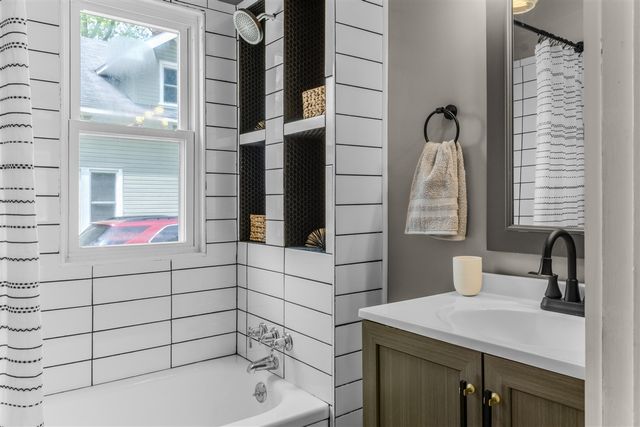 819 Harding Street, Grand Rapids, MI 49544