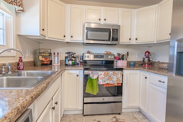 531 Stone Drive, Anderson, SC 29625