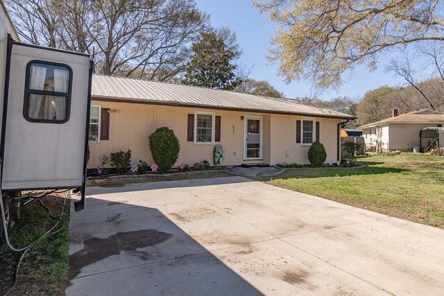 531 Stone Drive, Anderson, SC 29625