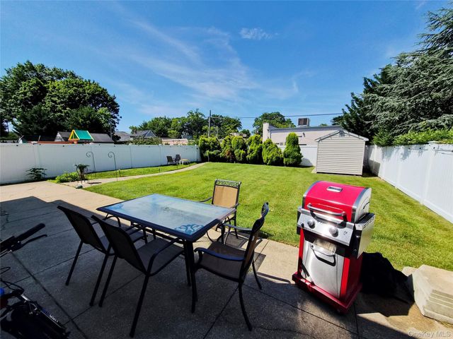 1920 Clemons Street, Bellmore, NY 11710