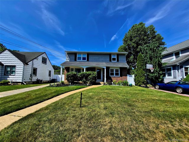 1920 Clemons Street, Bellmore, NY 11710