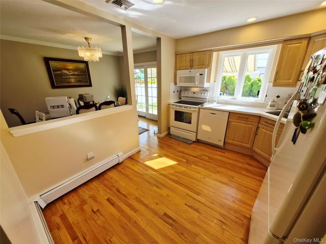1920 Clemons Street, Bellmore, NY 11710