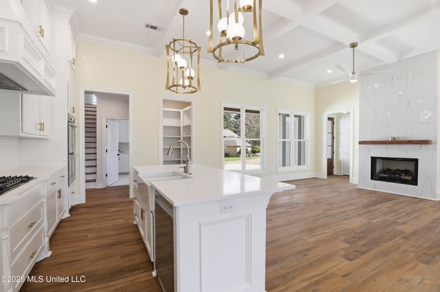 201 Northshore Way, Madison, MS 39110