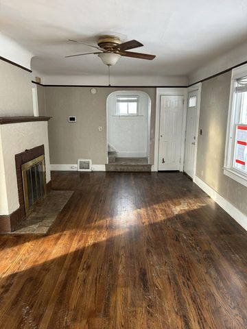 8944 William Street, Taylor, MI 48180