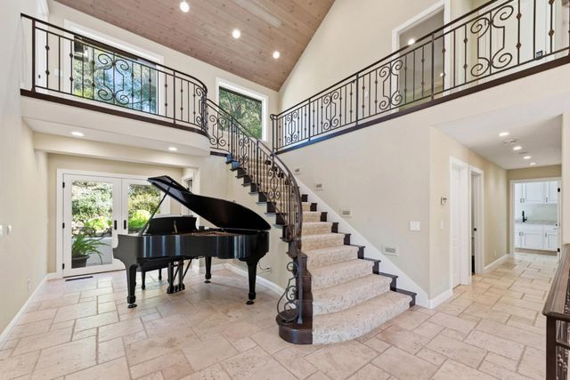 15965 Shannon Road, Los Gatos, CA 95032