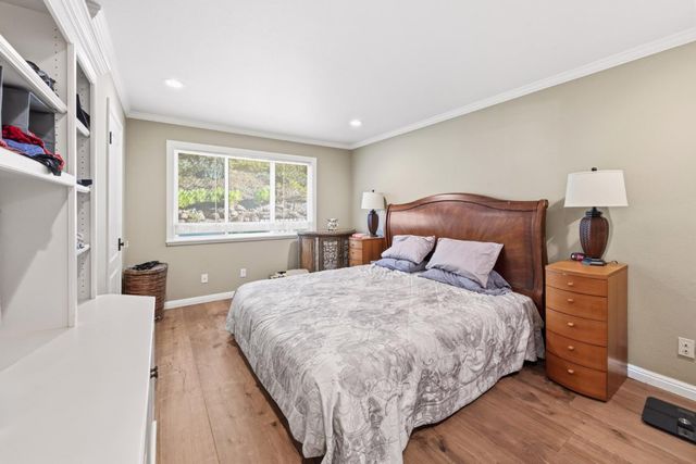 15965 Shannon Road, Los Gatos, CA 95032