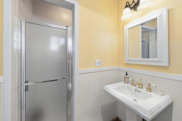 15965 Shannon Road, Los Gatos, CA 95032