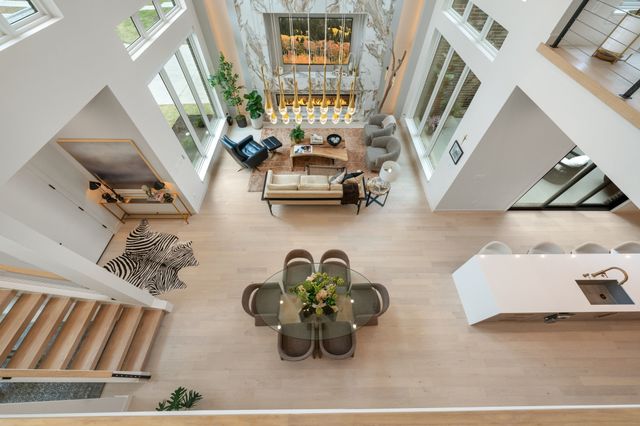 207 Morningside Drive, Roanoke, TX 76262