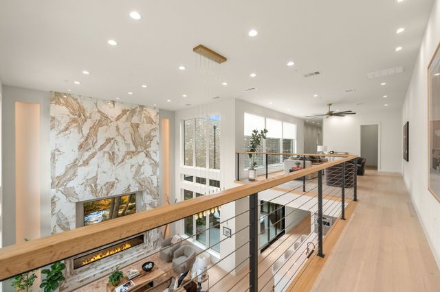 207 Morningside Drive, Roanoke, TX 76262