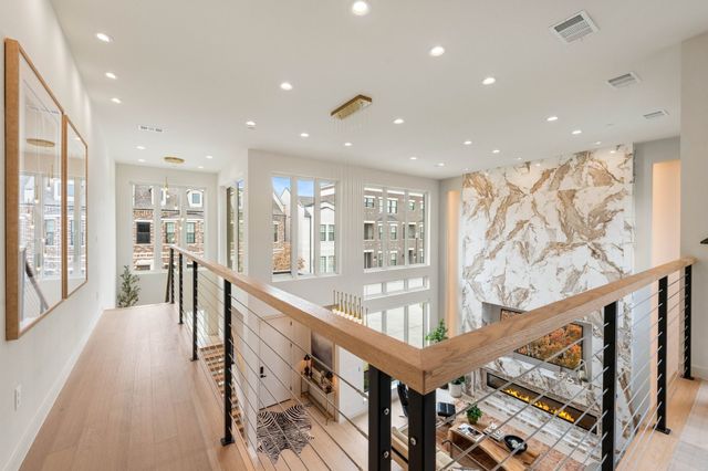 207 Morningside Drive, Roanoke, TX 76262