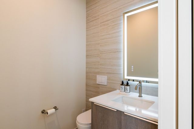 207 Morningside Drive, Roanoke, TX 76262