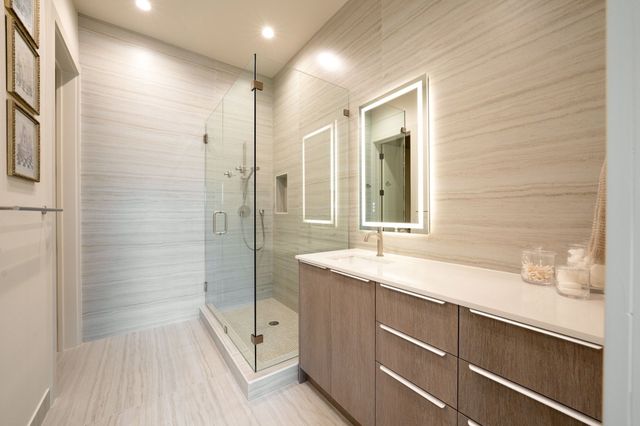 207 Morningside Drive, Roanoke, TX 76262