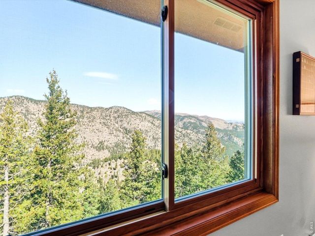 345 Deer Trail Cir, Boulder, CO 80302