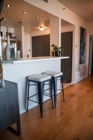 155 W Main Street, 1404, Columbus, OH 43215
