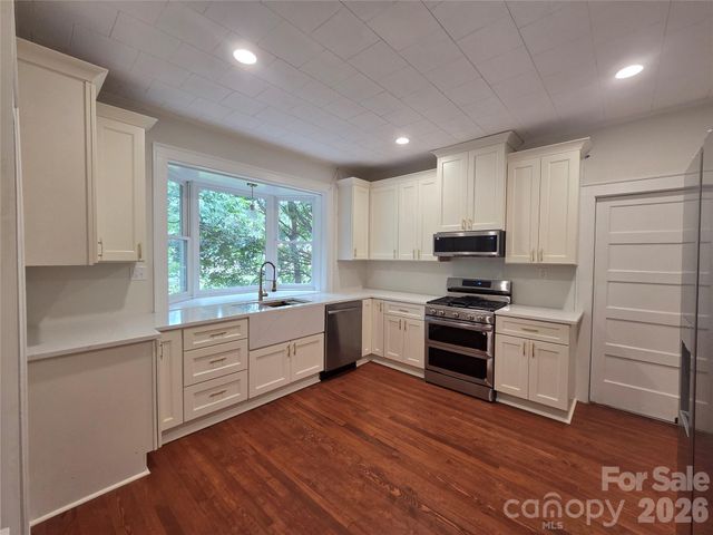 305 W 12th Street, Kannapolis, NC 28081