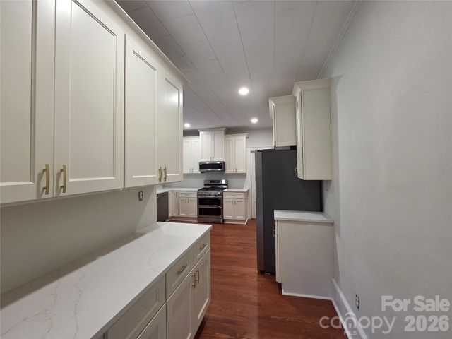 305 W 12th Street, Kannapolis, NC 28081