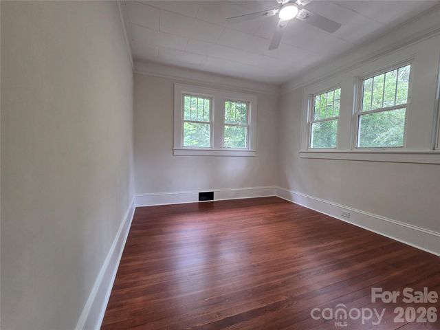 305 W 12th Street, Kannapolis, NC 28081