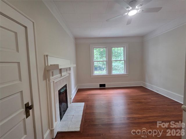 305 W 12th Street, Kannapolis, NC 28081