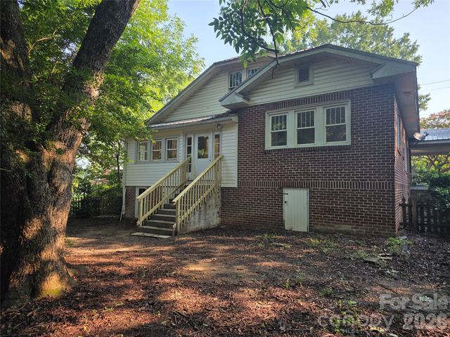 305 W 12th Street, Kannapolis, NC 28081