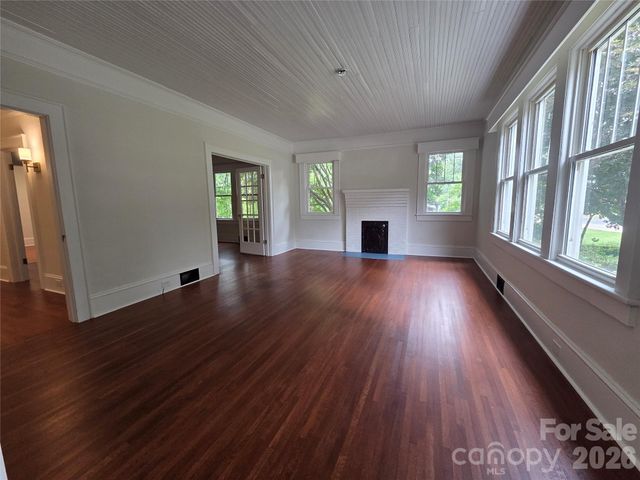 305 W 12th Street, Kannapolis, NC 28081