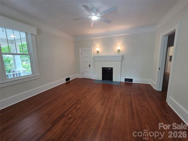 305 W 12th Street, Kannapolis, NC 28081