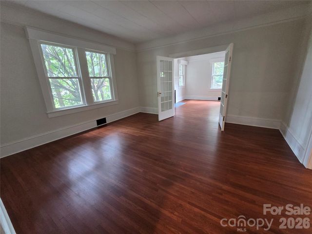 305 W 12th Street, Kannapolis, NC 28081
