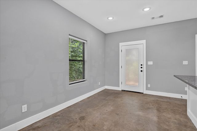707 E Woodard Street, Denison, TX 75021