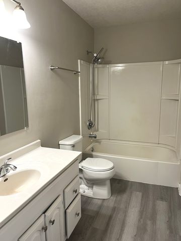 42 Pheasant Road, Matteson, IL 60443