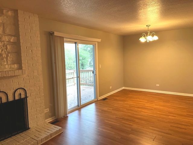 42 Pheasant Road, Matteson, IL 60443