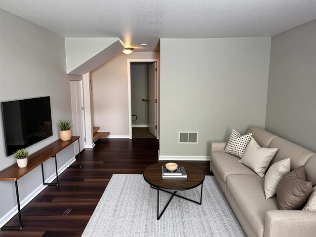 42 Pheasant Road, Matteson, IL 60443