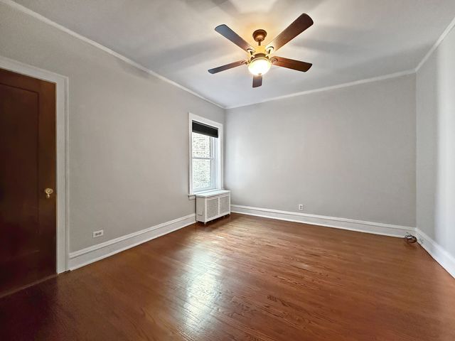 1716 W Estes Avenue 2E, Chicago, IL 60626