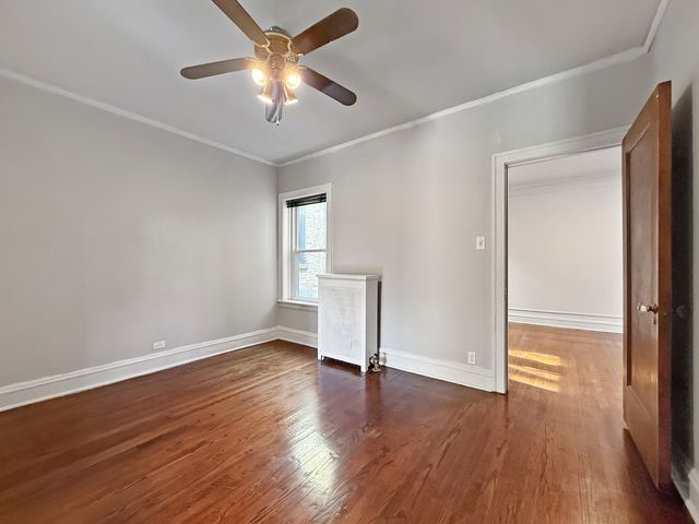 1716 W Estes Avenue 2E, Chicago, IL 60626