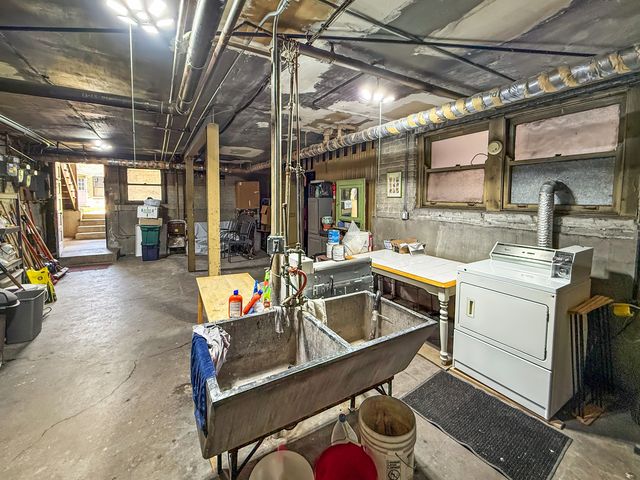 1716 W Estes Avenue 2E, Chicago, IL 60626