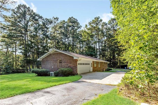 8375 Cedar Grove Road, Fairburn, GA 30213