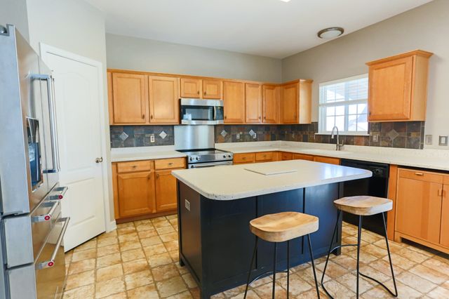 1015 Laramie Ct, Murfreesboro, TN 37128