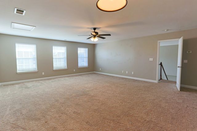 1015 Laramie Ct, Murfreesboro, TN 37128