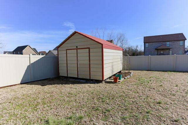 1015 Laramie Ct, Murfreesboro, TN 37128