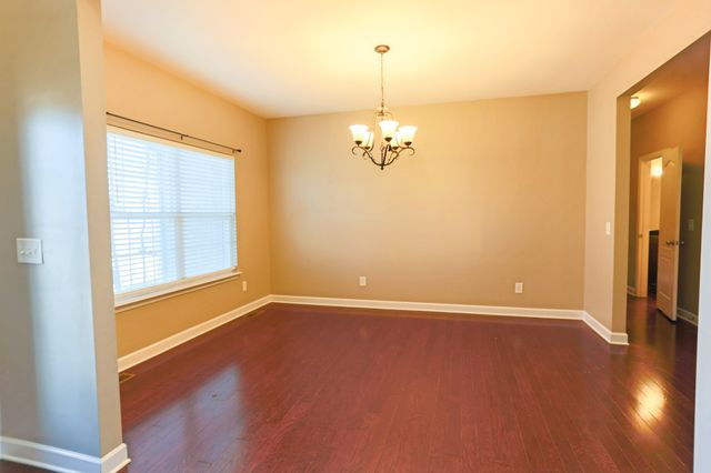 1015 Laramie Ct, Murfreesboro, TN 37128