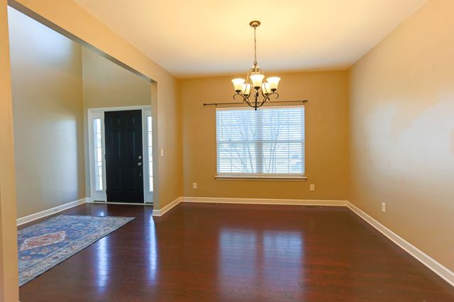 1015 Laramie Ct, Murfreesboro, TN 37128