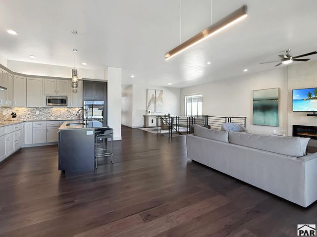 1909 Conejos Pl, Pueblo, CO 81001