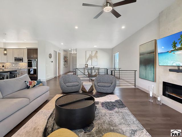 1909 Conejos Pl, Pueblo, CO 81001