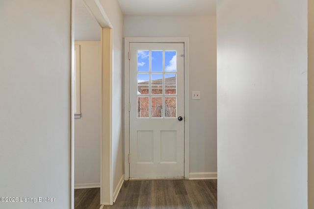 5707 Elmer Ln, Louisville, KY 40214