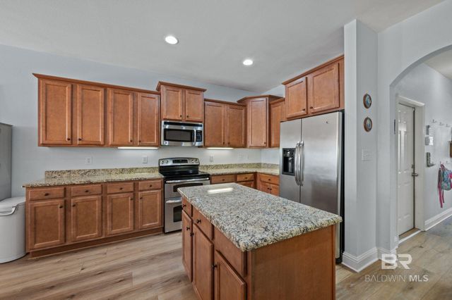 416 Swaying Willow Avenue, Fairhope, AL 36532