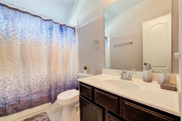 13838 Sturcombe Glen Trail, Rosharon, TX 77583