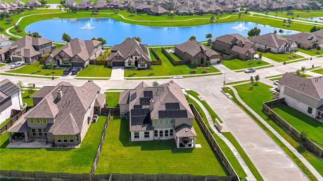 13838 Sturcombe Glen Trail, Rosharon, TX 77583