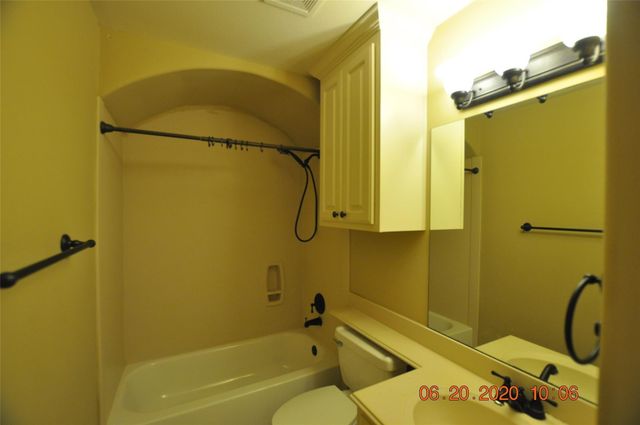 4342 Lake Walk Court, Missouri City, TX 77459