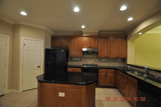 4342 Lake Walk Court, Missouri City, TX 77459