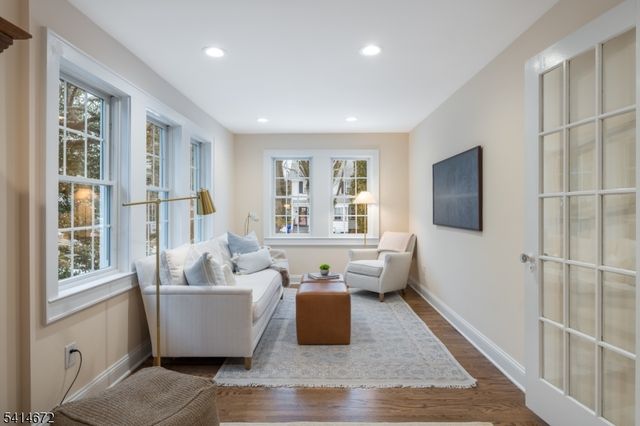 18 Kensington Ter, Maplewood Twp., NJ 07040